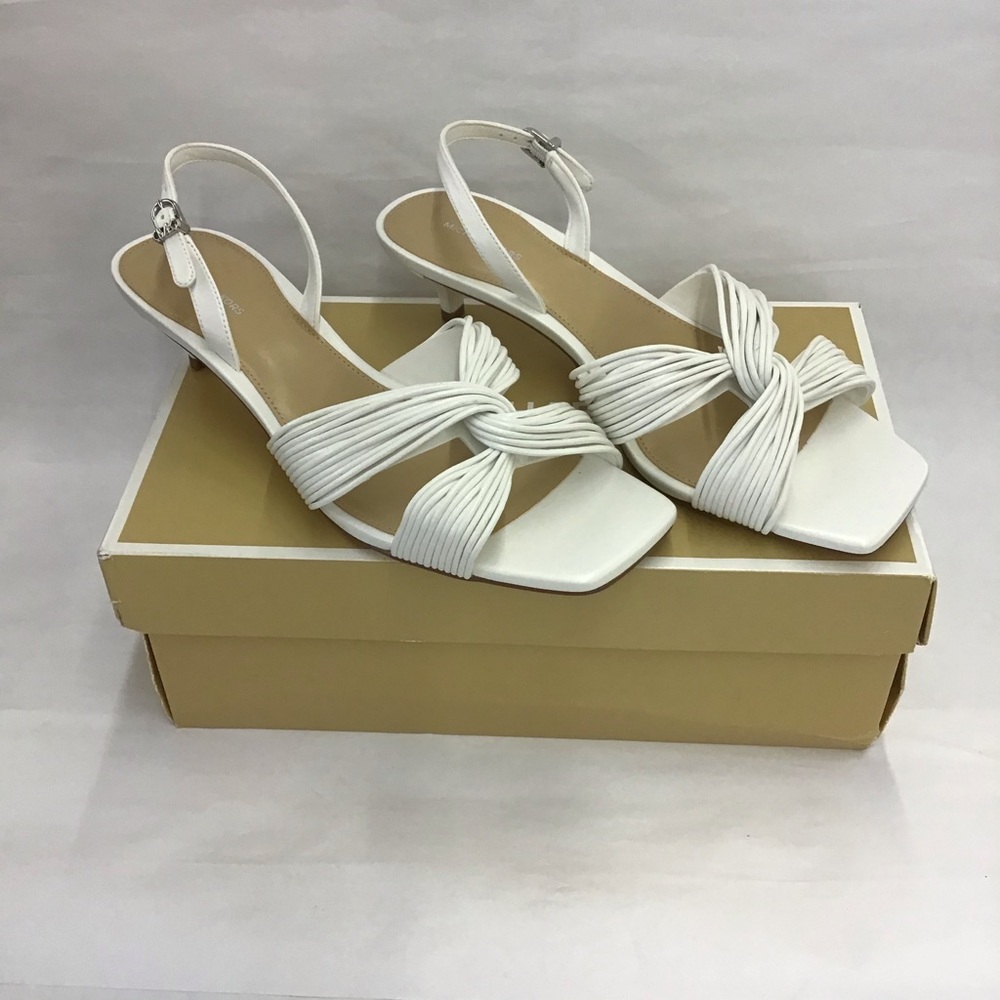 New Michael Kors Alessia Kitten Womens Heels White Size 10 Style: 40S5ASMS2L